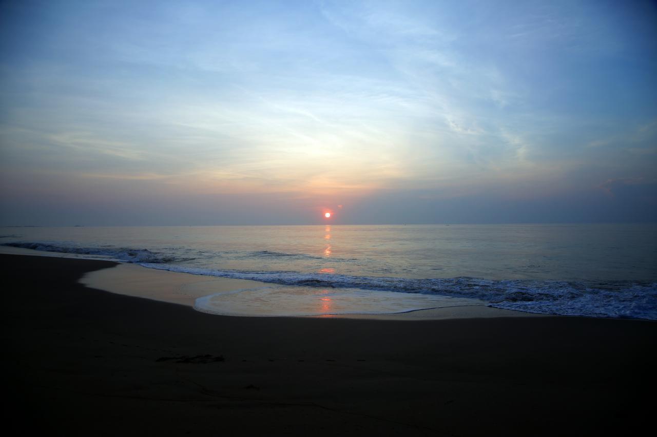 Ranna 212 Beach Resort Kahandamodara Esterno foto